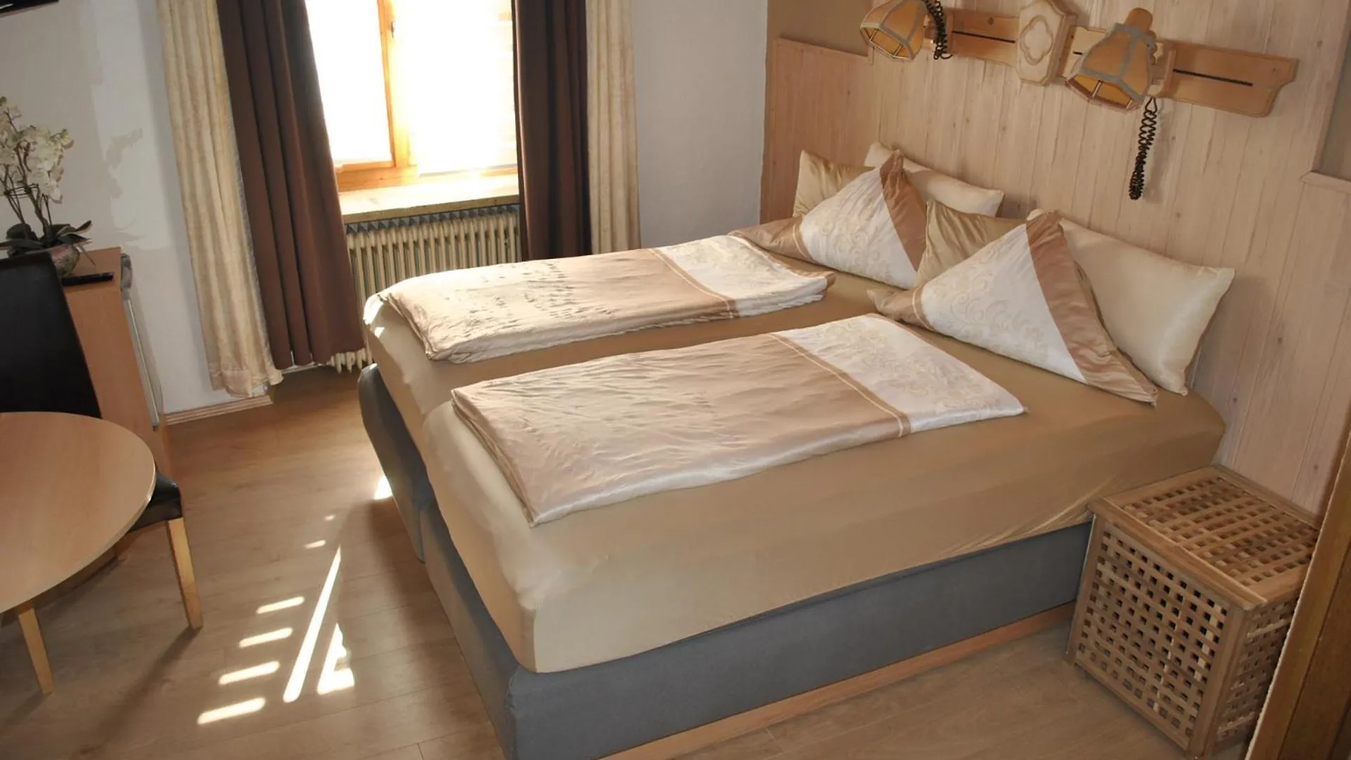 Bed & Breakfast Hotel Pension Schwarzer Adler Nabburg